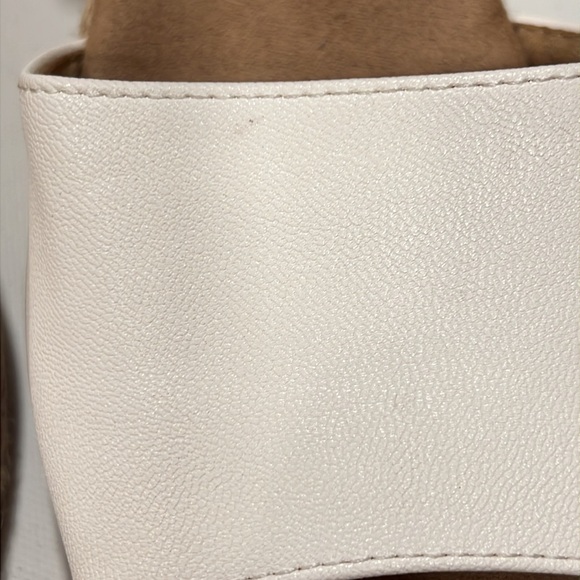 Women's Seleeney Espadrille Wedge Sandals. Color: White Size 9M - Picture 11 of 13